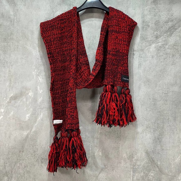 Calvin Klein Women's Red/Black Chunky Marled Knit Fringe-Trim Scarf SZ OS - Picture 2 of 5